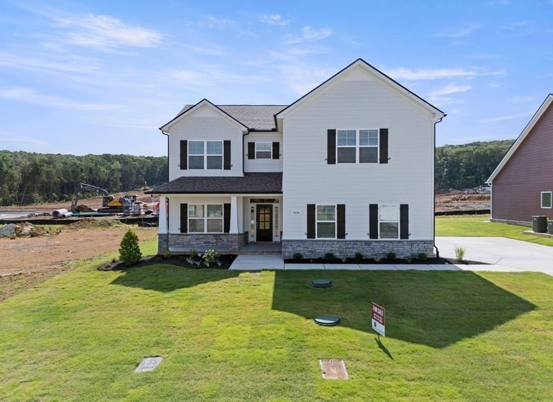2645 Strahan Dr, Murfreesboro, TN 37129