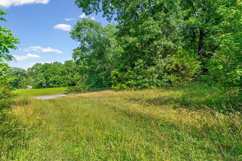 1010 Saddle Tree Rd, Ashland City, TN 37015