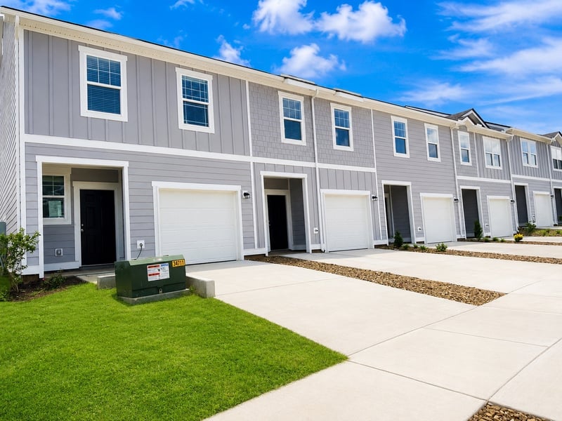 236 Darlington Dr, Dickson, TN 37055