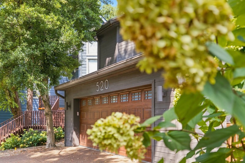 520 Harpeth Trace Dr, Nashville, TN 37221