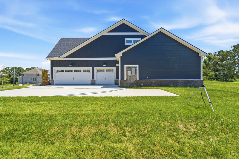7281 Belvoir Dr, Fairview, TN 37062