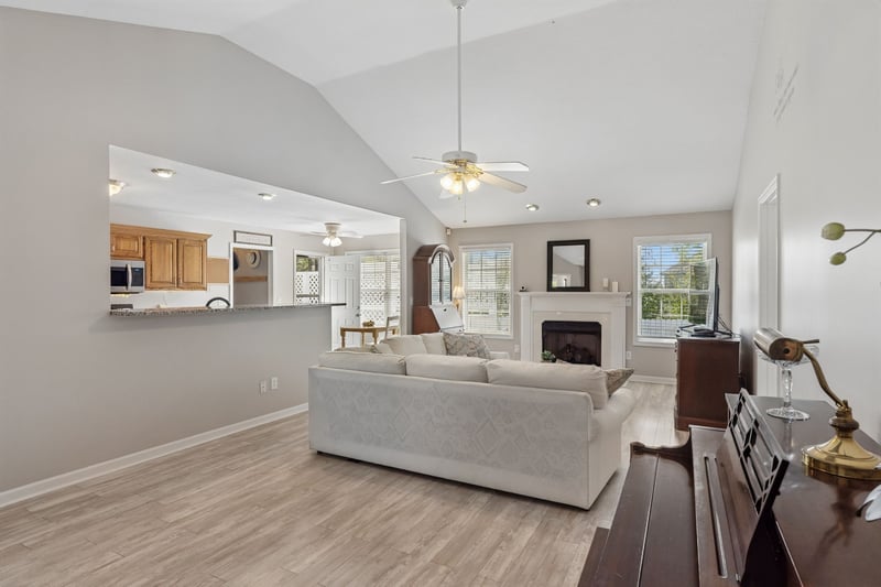 3011 Candlelite Dr, Spring Hill, TN 37174