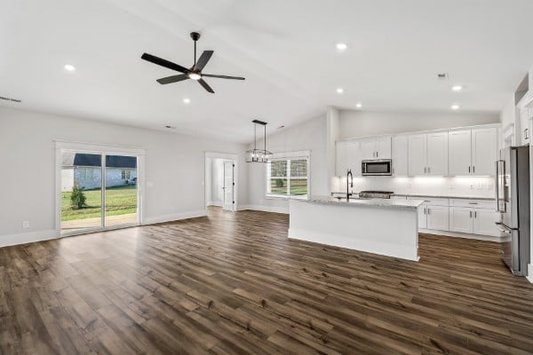 344 Springbrook Blvd, White House, TN 37188
