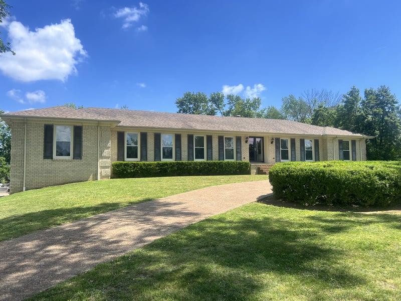 213 Barley Mill Rd, Old Hickory, TN 37138