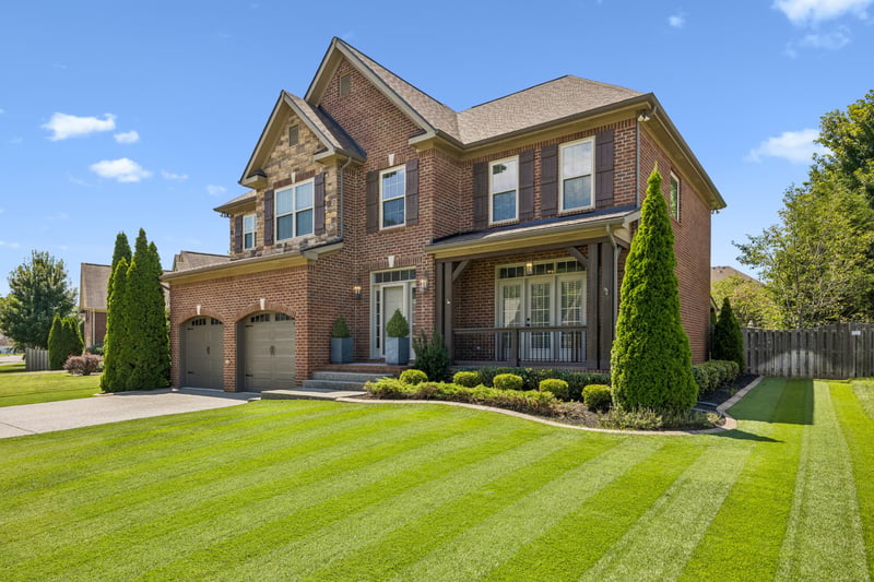 1063 Aenon Cir, Spring Hill, TN 37174