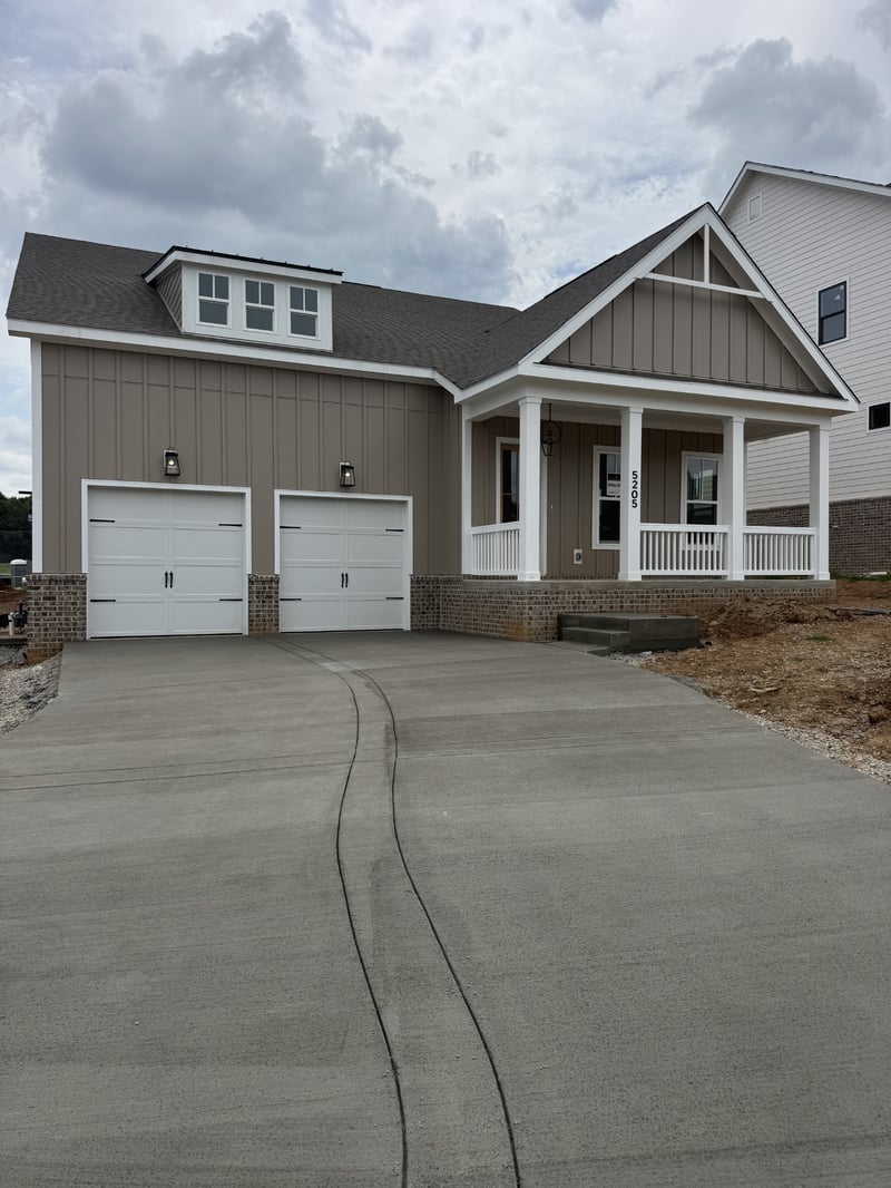 5205 Fairhaven Ct N, Thompsons Station, TN 37179