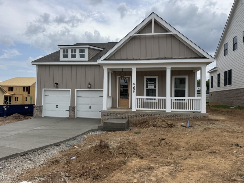 5205 Fairhaven Ct N, Thompsons Station, TN 37179