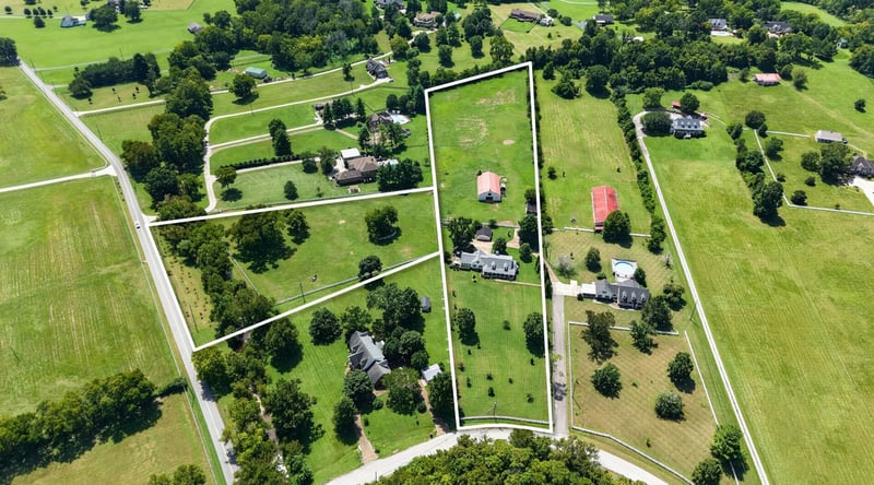 1810 Baker Rd, Goodlettsville, TN 37072