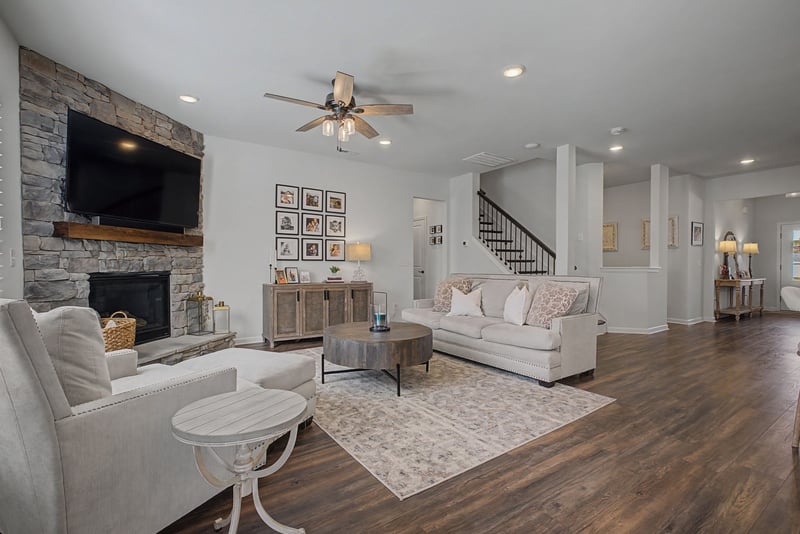144 Macy Dr, Hendersonville, TN 37075