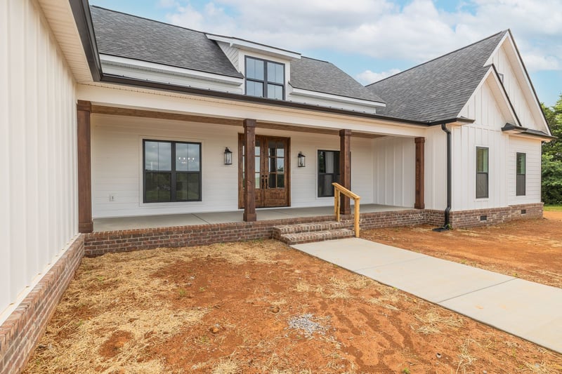 4 Old Zion Rd, Columbia, TN 38401