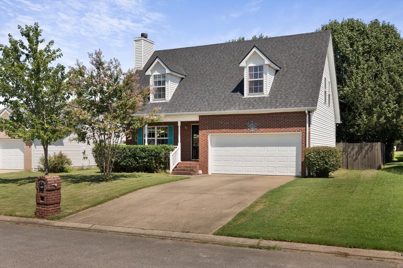 1273 Dalmally Dr, Murfreesboro, TN 37128