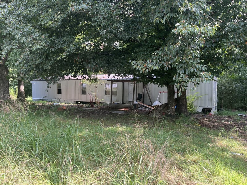 1059 Carlton Rd, Ashland City, TN 37015