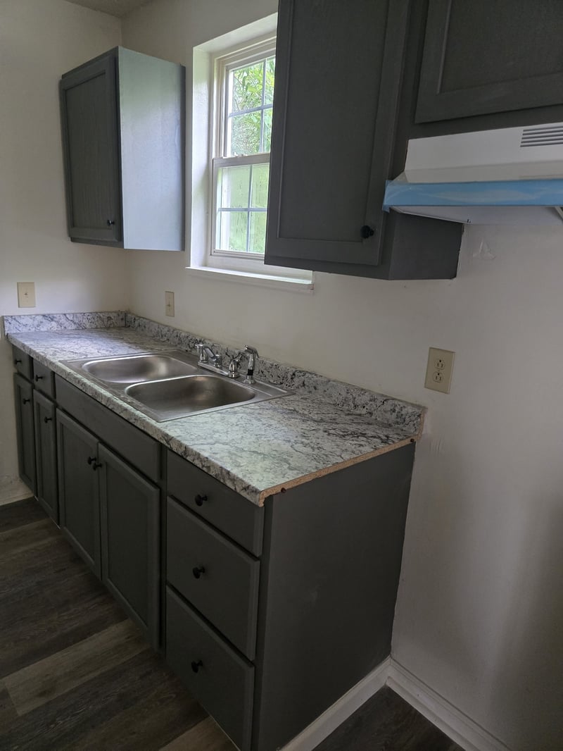 4737 Volunteer Dr, Antioch, TN 37013
