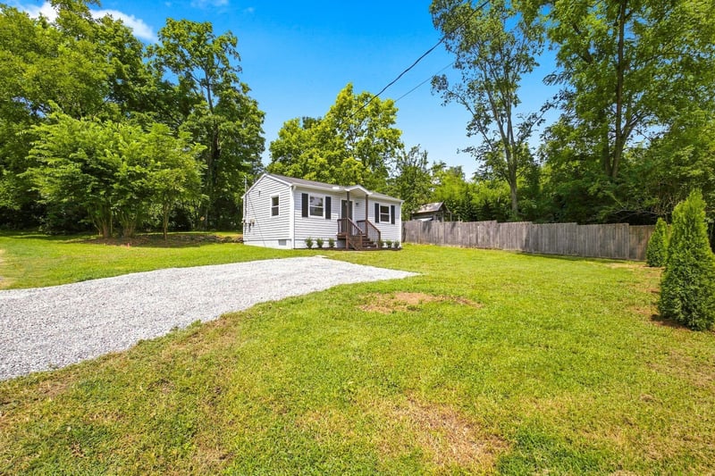 2601B Inga St, Nashville, TN 37216