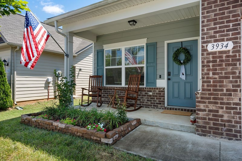 3934 Lunn Dr, Nashville, TN 37218