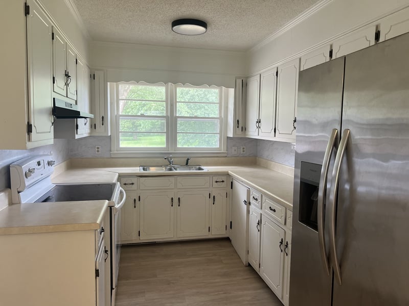 372 Main St S, Brush Creek, TN 38547