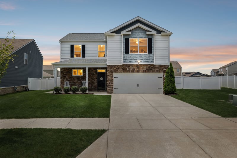 4096 Crossing Way, White House, TN 37188