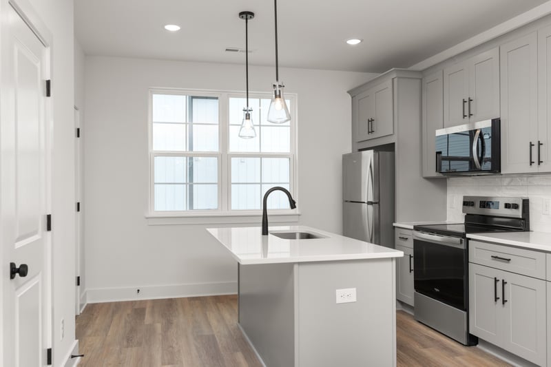 700 N Dupont Ave #201, Madison, TN 37115