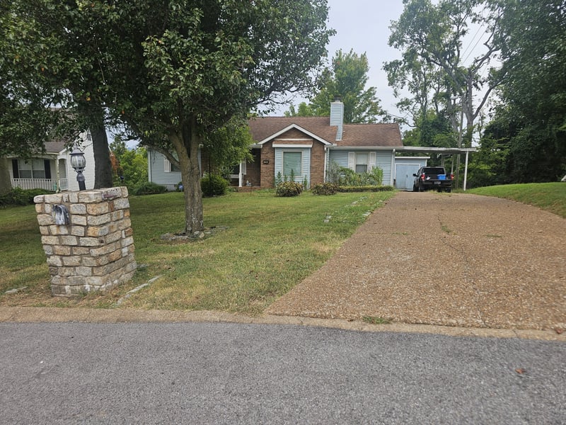 1204 Bellshire Terrace Dr, Nashville, TN 37207