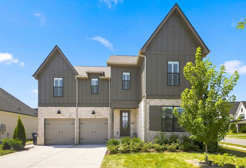 3487 Burgate Trl, Thompsons Station, TN 37179