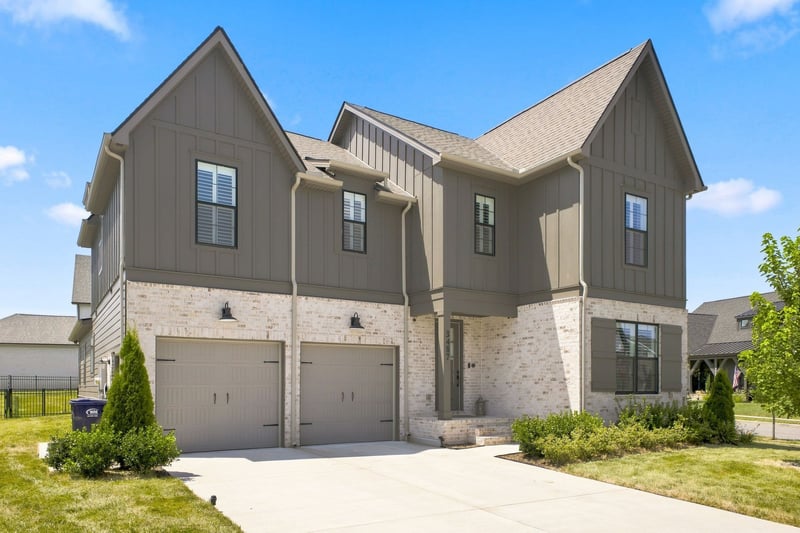 3487 Burgate Trl, Thompsons Station, TN 37179
