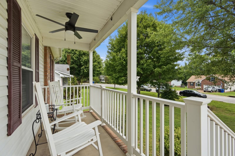 209 Beechbrook Ct, White House, TN 37188
