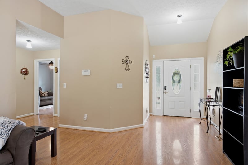 209 Beechbrook Ct, White House, TN 37188