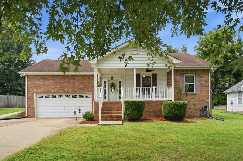 209 Beechbrook Ct, White House, TN 37188