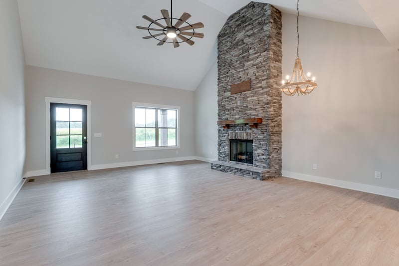 6827 Highway 41 N, Cedar Hill, TN 37032