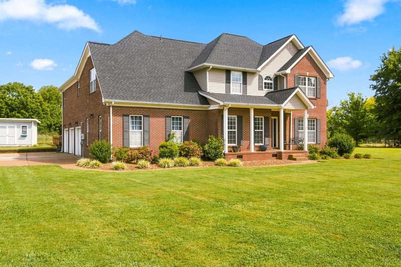 847 Nathan Dr, Columbia, TN 38401