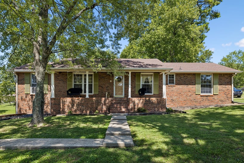 108 Due West Dr, Mount Juliet, TN 37122
