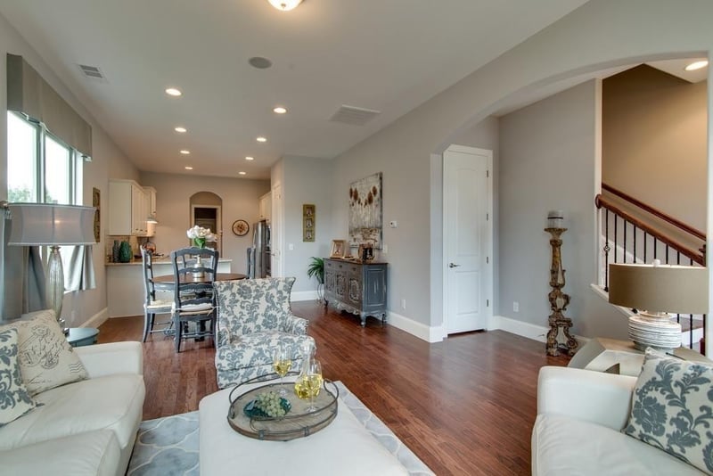 122 Oasis Dr, La Vergne, TN 37086