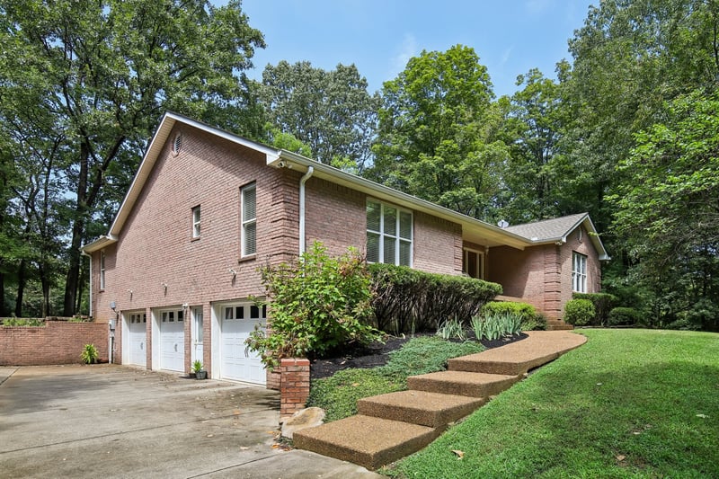 9670 Coles Ferry Pike, Lebanon, TN 37087