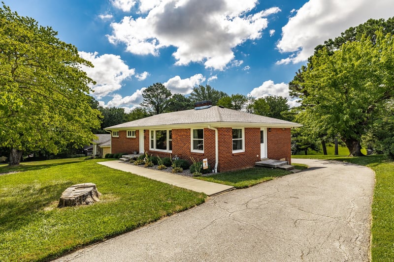 503 N Pawnee Dr, Springfield, TN 37172