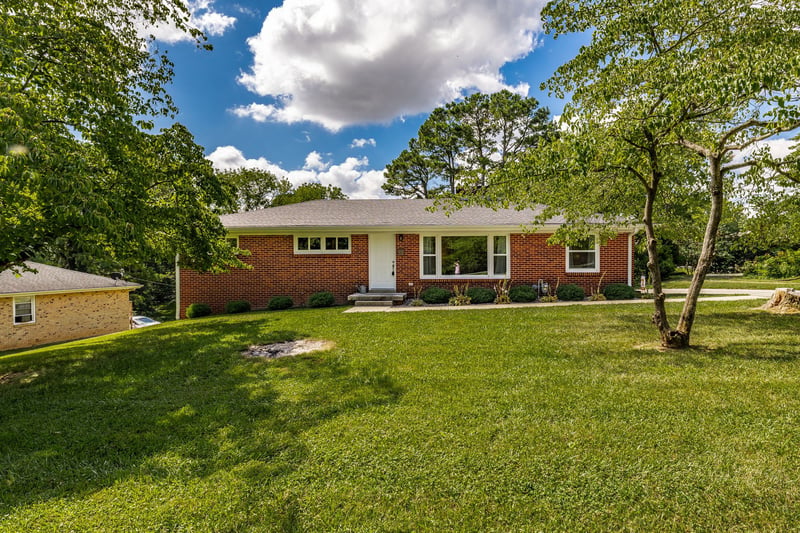503 N Pawnee Dr, Springfield, TN 37172