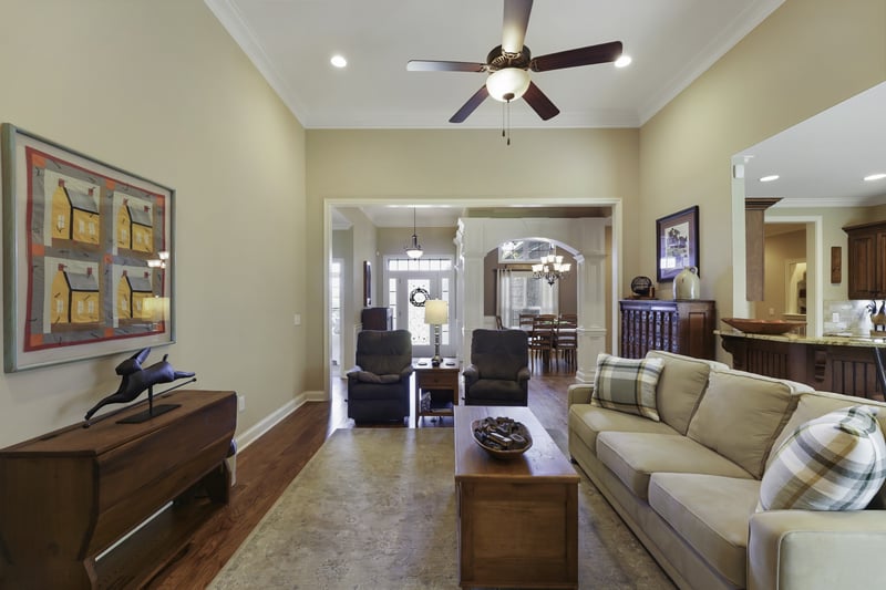 1076 Summerstar Cir, Gallatin, TN 37066