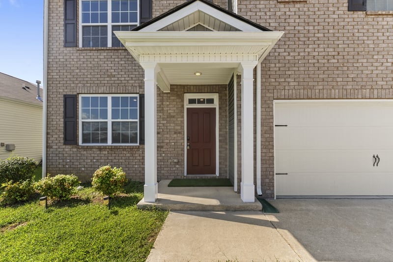 1937 Peaceful Brook Dr, Antioch, TN 37013