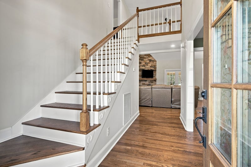 2053 Hickory Dr, Springfield, TN 37172