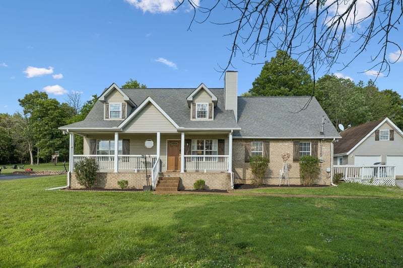 636 Shelley Dr, Mount Juliet, TN 37122