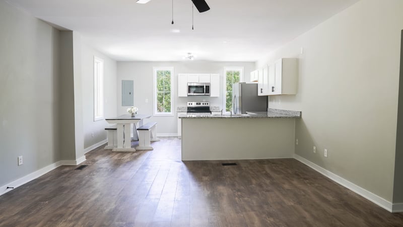 112 Humphries St, Charlotte, TN 37036