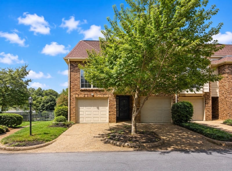 401 Bowling Ave #17, Nashville, TN 37205