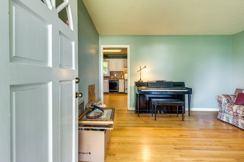 2555 Zion Rd, Columbia, TN 38401