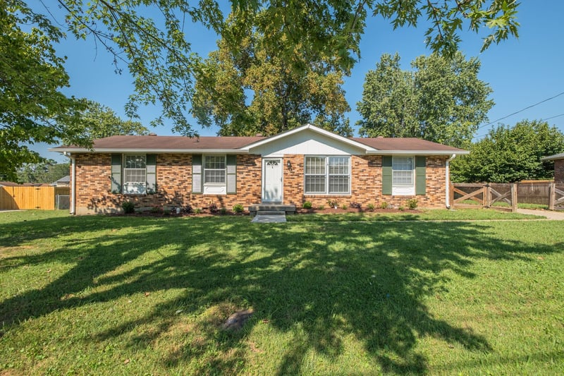 117 Greenyards Pl, Hendersonville, TN 37075