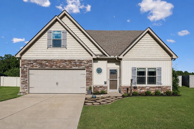 212 Ralen Ave, Christiana, TN 37037