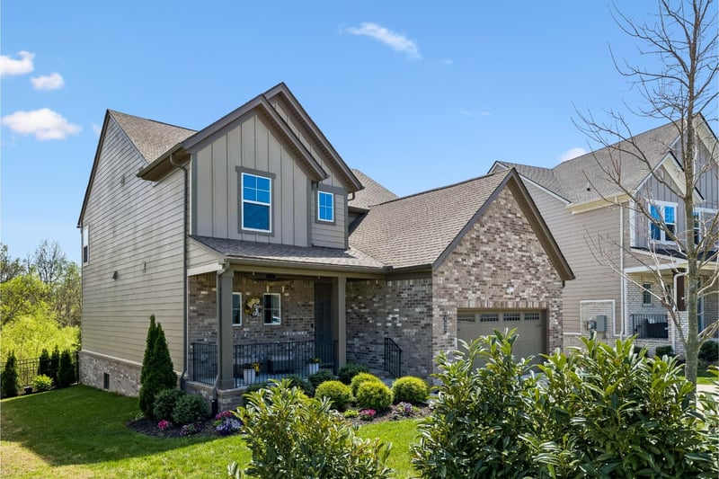 132 Newbury Dr, White House, TN 37188