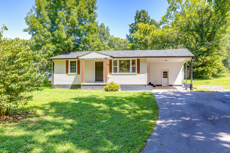 7816 Old Charlotte Pike, Nashville, TN 37209