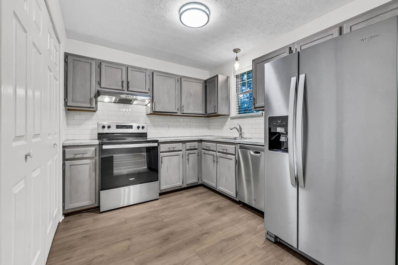 1210 Valley View Rd, Ashland City, TN 37015