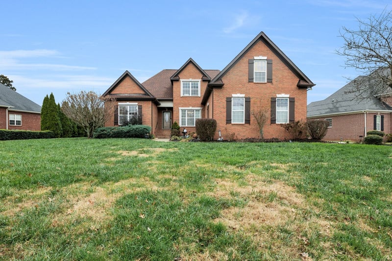 1311 Heather Pl, Murfreesboro, TN 37128