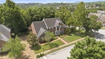 7001 Stone Run Dr, Nashville, TN 37211