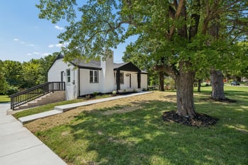 387 Ocala Dr, Nashville, TN 37211